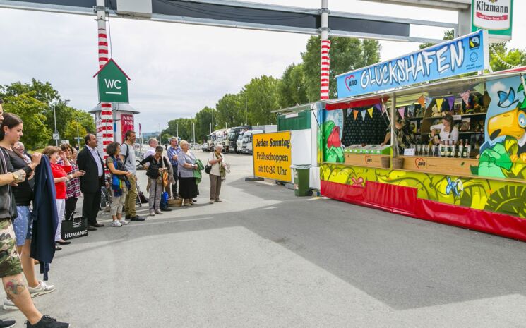 Die Losbude »Glückshafen« als Projekt der Eine-Welt-Arbeit auf einem Volksfest