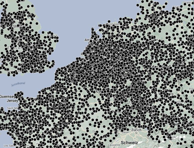 Tankstellenfinder Total Energies in Europa - jeder schwarze Punkt steht für eine Tankstelle von Total Energies